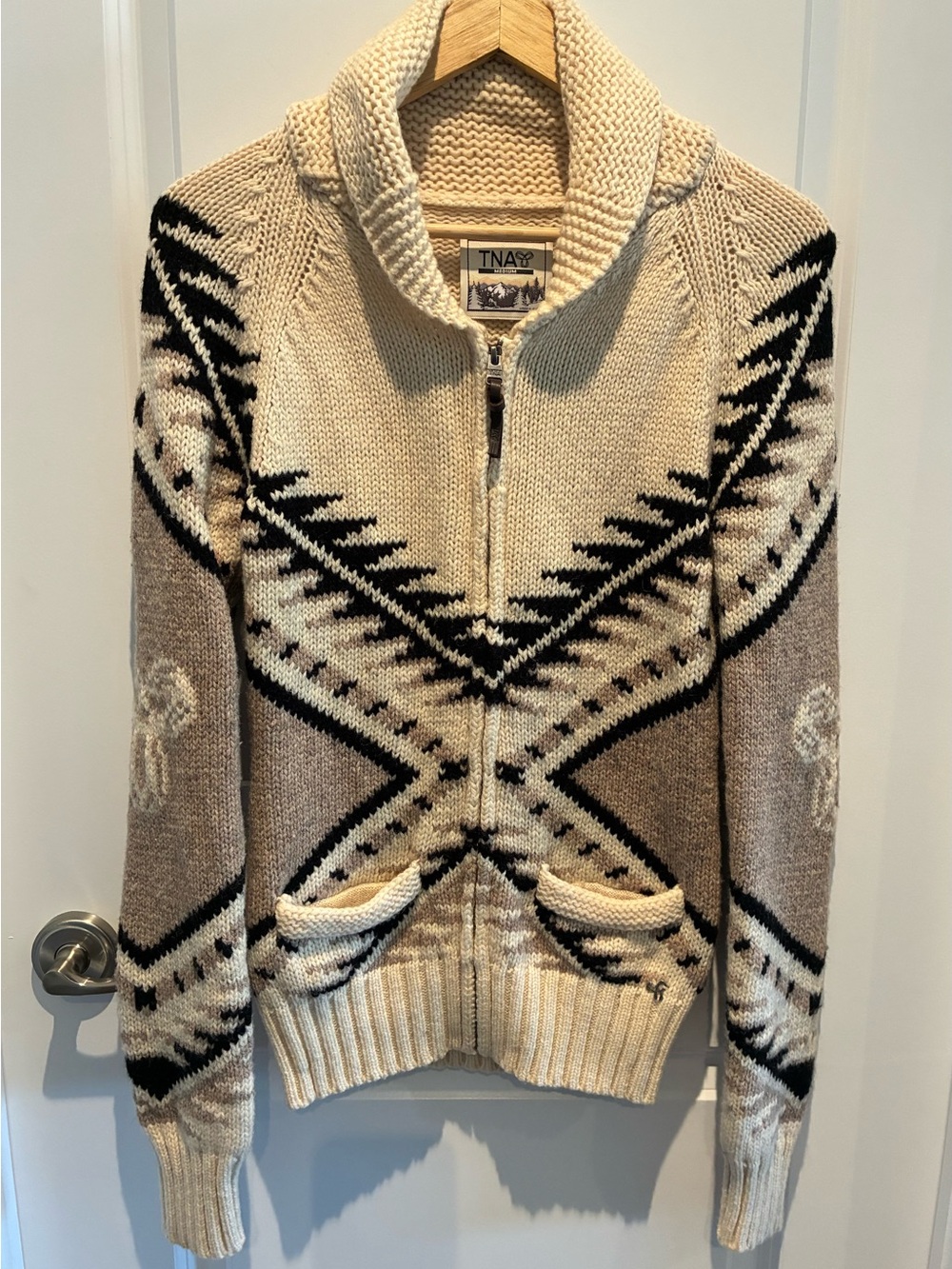 Aritzia TNA Cream and Brown Geometric Shawl-Collar Zip Cardigan